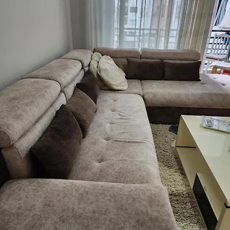 Apartment 1-bedroom Unit In